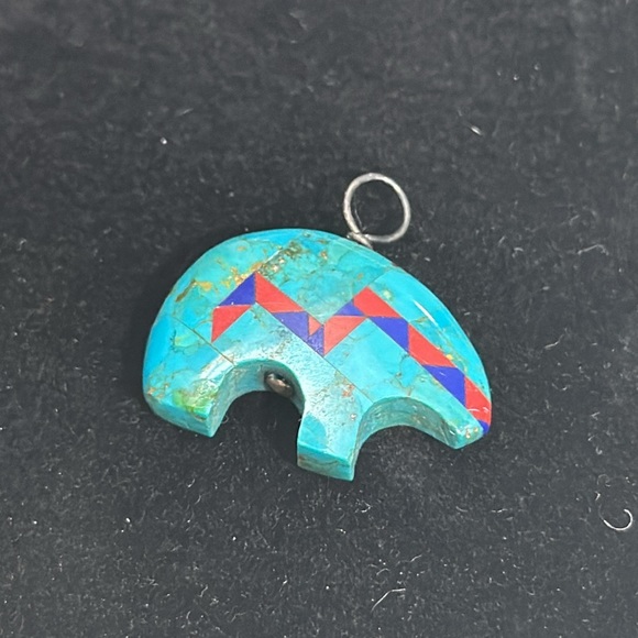 Vintage Turquoise Bear Pendant Native American Indian Jewelry - Picture 4 of 7